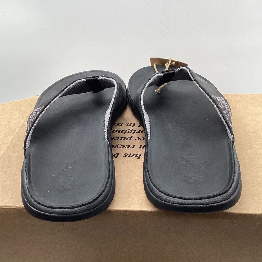 OluKai Tuahine Men 11 Black Leather Flip Flop Sandals 10465-4040 Waterproof NWT